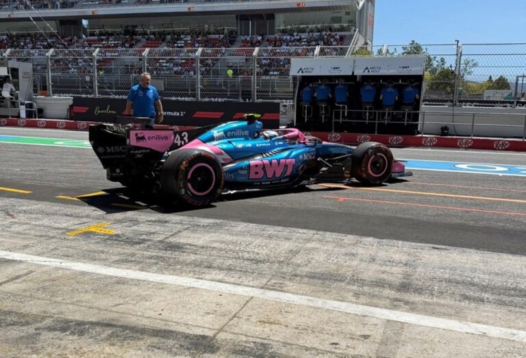 Franco Colapinto durante la clasificación del GP de Barcelona