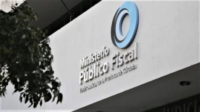 Fachada del hospital de Córdoba donde se produjo el deceso del bebé