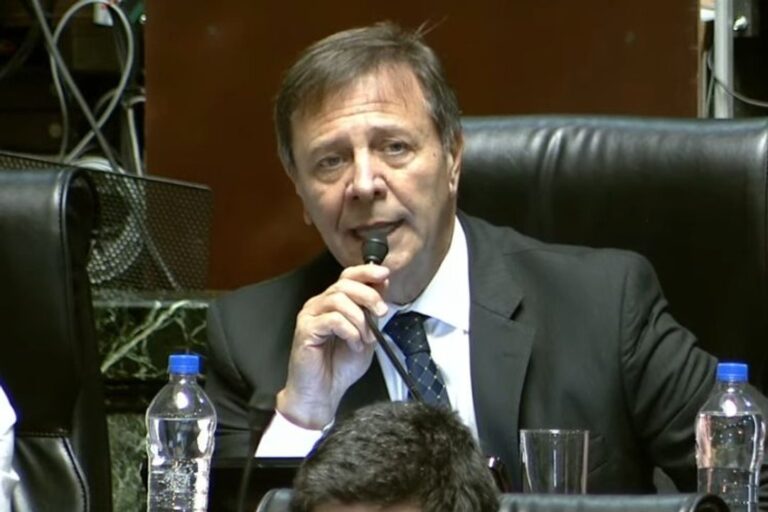 Oscar Zago en declaraciones radiales