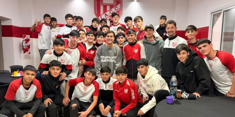 Paulo Dybala en el predio La Agustina de Instituto, Córdoba