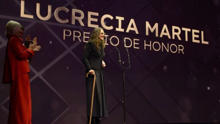 Escenario de los Premios Sur 2026 en el Teatro Presidente Alvear de Buenos Aires