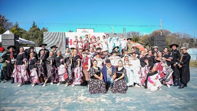 Celebración de las Fiestas Patronales en el Polideportivo Municipal de Valle Hermoso