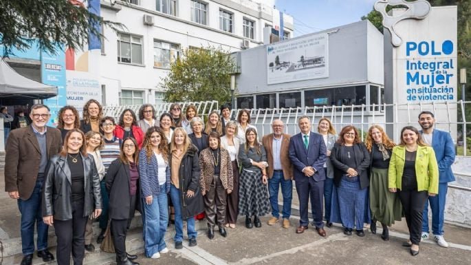 Delegación de autoridades uruguayas y cordobesas en el Polo de la Mujer