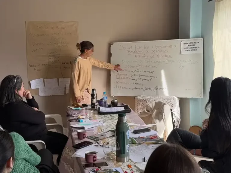 Jornada de capacitación de agentes de salud en La Cumbre