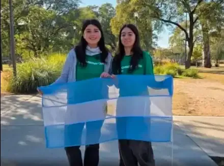 Sofía Leal y Chiara Catalini, estudiantes cordobesas finalistas de Technovation Girls 2026