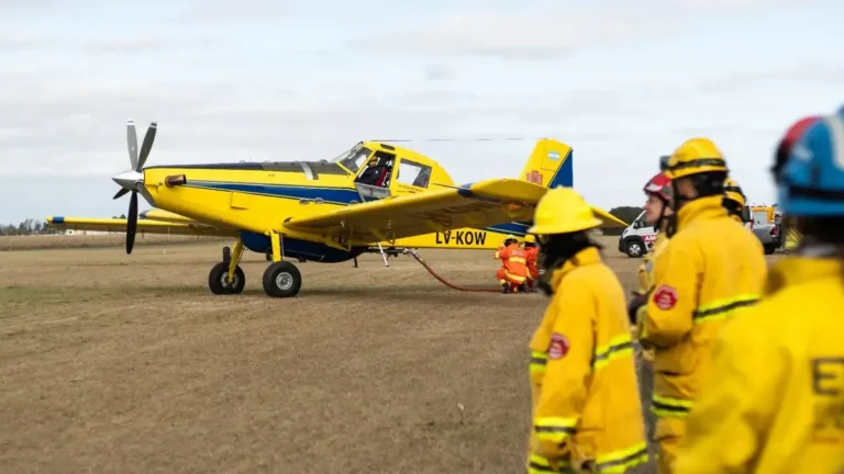 Efectivos capacitados en operaciones con aeronaves para incendios forestales en Córdoba