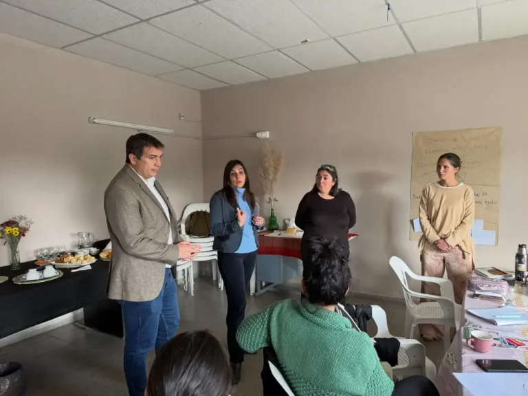 Capacitación sobre atención primaria de salud en La Cumbre