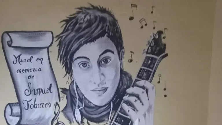Mural en homenaje a Samuel Tobares en la garita de la Ruta 38, Villa Parque Síquiman