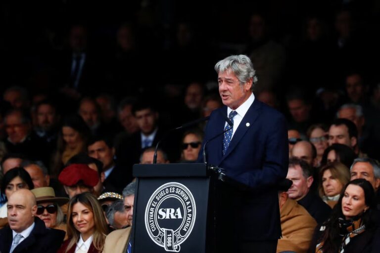 Nicolás Pino en el discurso de apertura de la Exposición Rural de Palermo