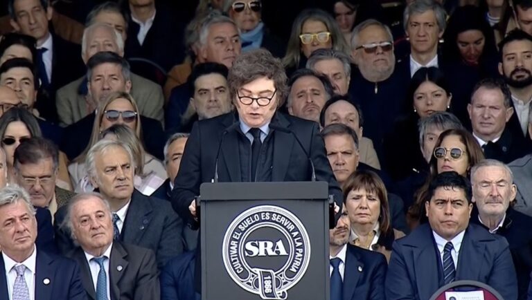 Presidente Javier Milei durante su discurso en la Exposición Rural de Palermo