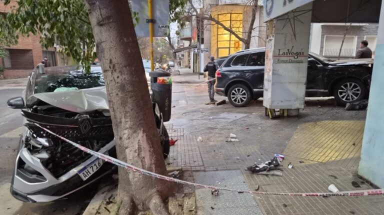 Lugar del choque en la esquina de Independencia y Brasil, en Nueva Córdoba