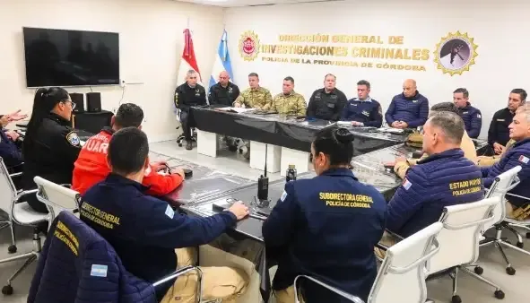 Reunión de coordinación de seguridad para la visita del Papa León XIV en Córdoba