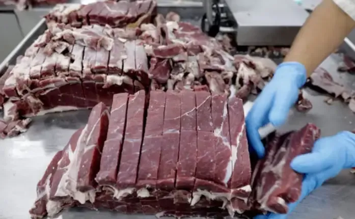 Carne vacuna en un mercado