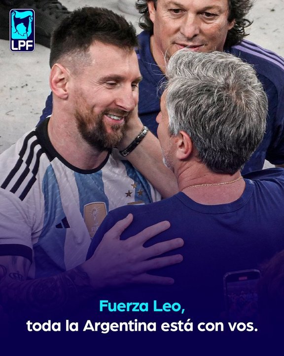 Jorge Messi, padre de Lionel Messi, en un estadio de fútbol