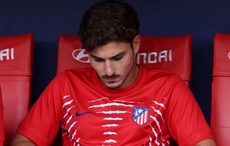 Julián Álvarez durante un entrenamiento del Atlético de Madrid