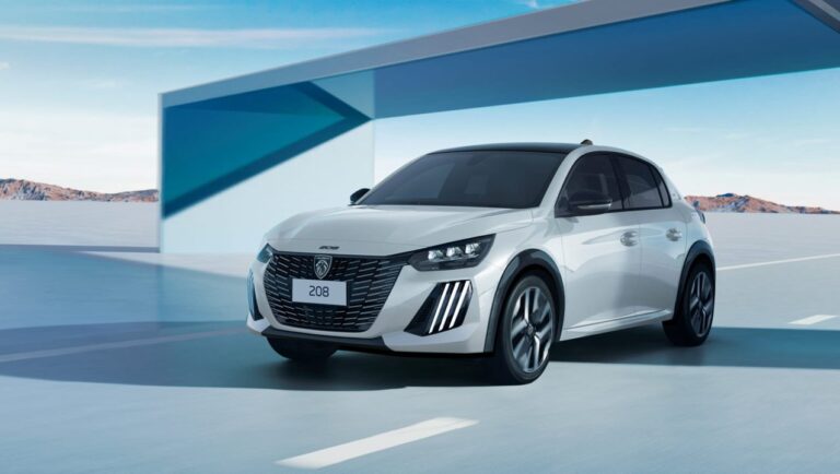 Peugeot 208 Style T200