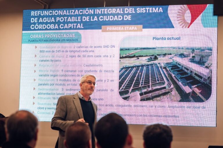 Obra de ampliación del sistema de agua potable en Córdoba