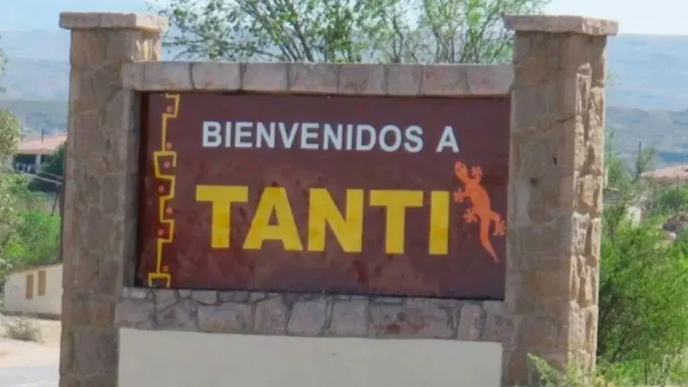 Estudiantes participan en actividades de la Gira Ambiental Escolar en Tanti