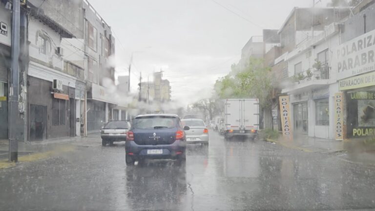 Captura de video que muestra la tormenta con granizo en Córdoba