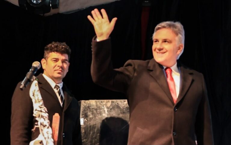 Gobernador Martín Llaryora en la Velada Patria en Villa Tulumba